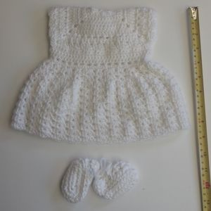 Dress With Matching Booties Waist 7” Length 9” White